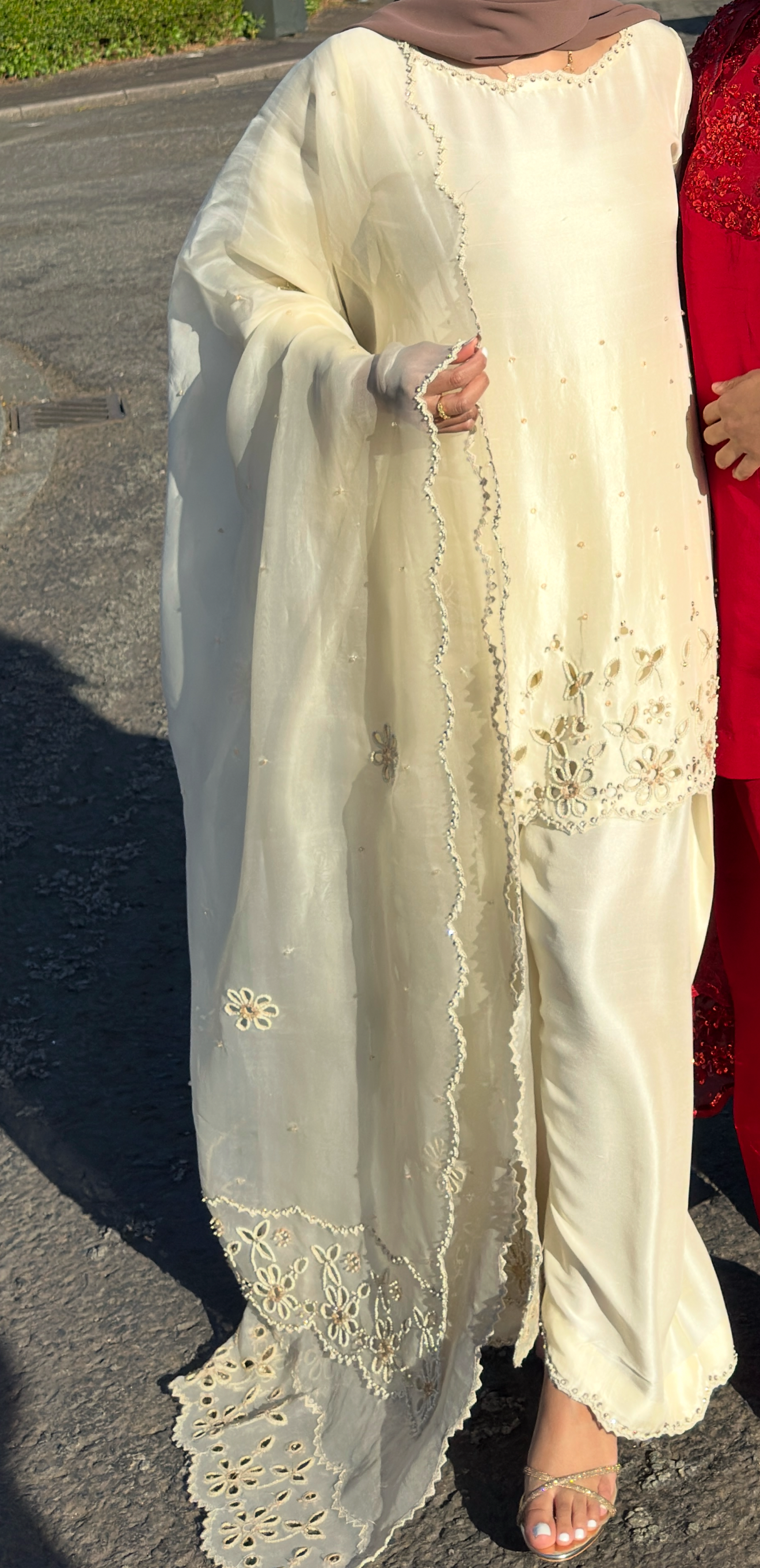 Butter yellow floral set