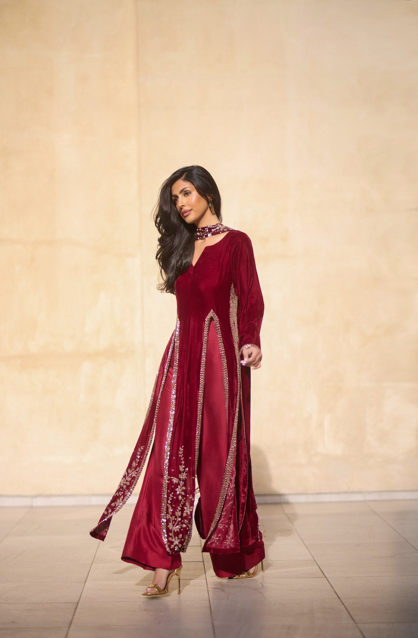 Maroon Velvet Kameez set